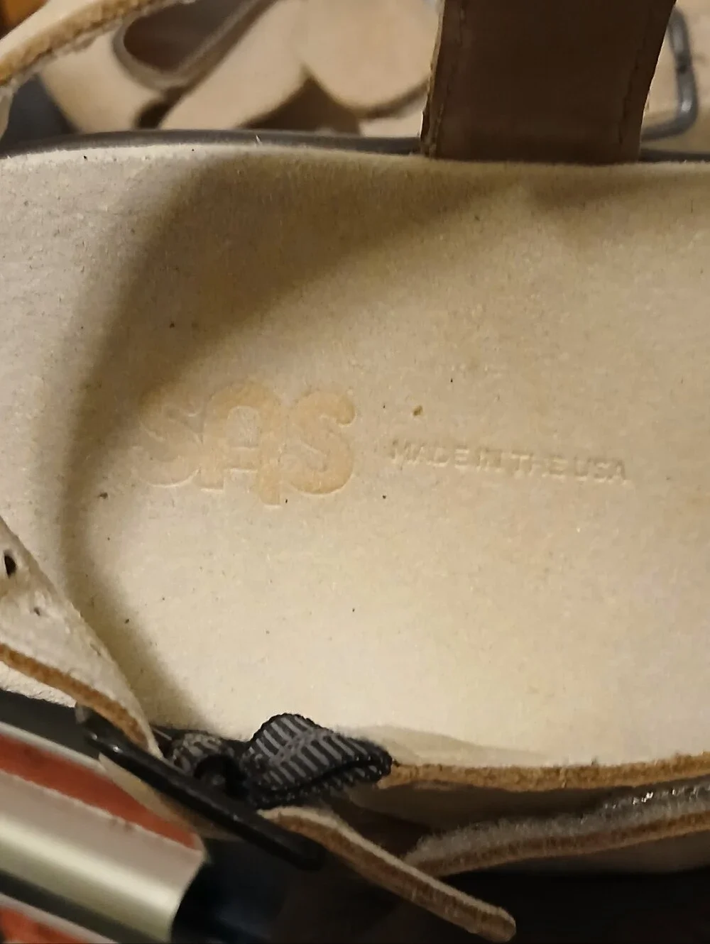 SAS San Antonio Shoemakers Two-Tone Brown Leather Comfort Sandals Size 9.5 N